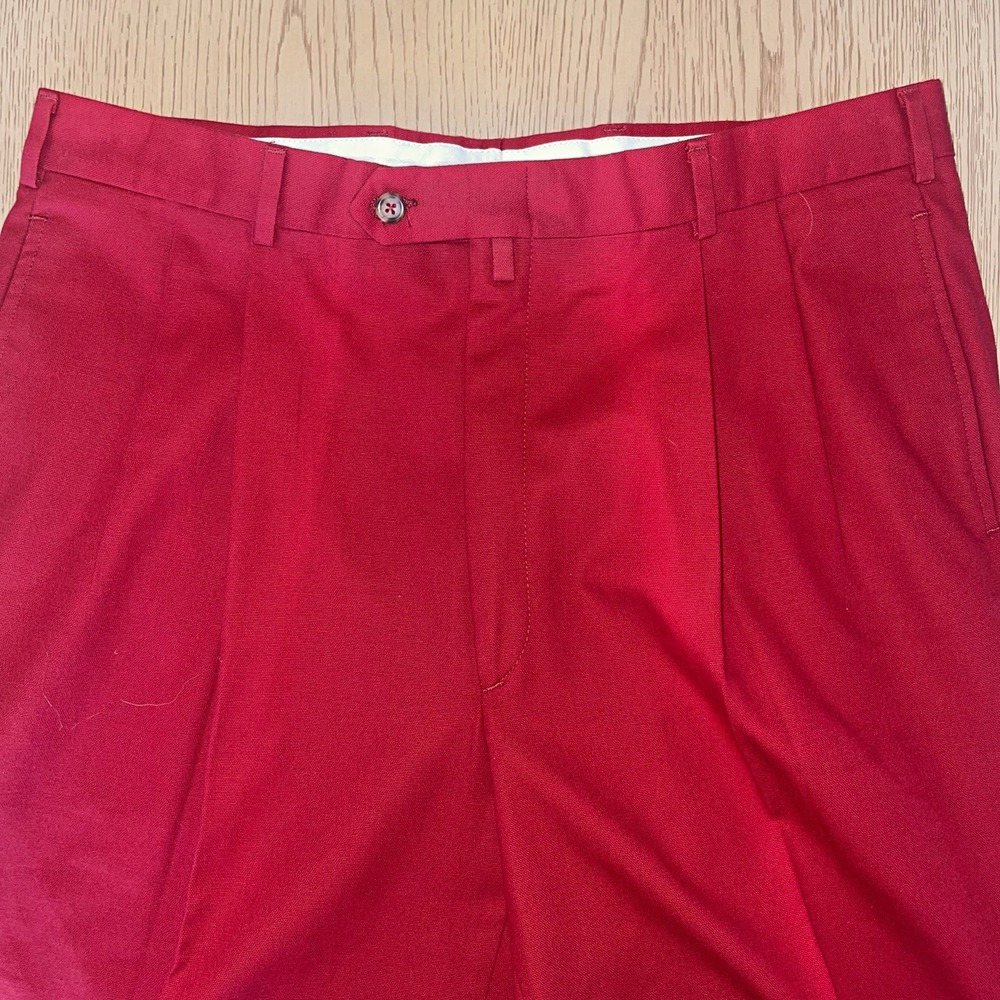 Vintage Tommy Hilfiger Red Pleated Trousers Cuffed Pants 36x27.5 Crest Logo